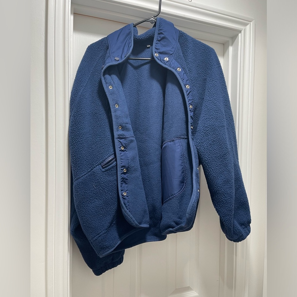 blue jacket